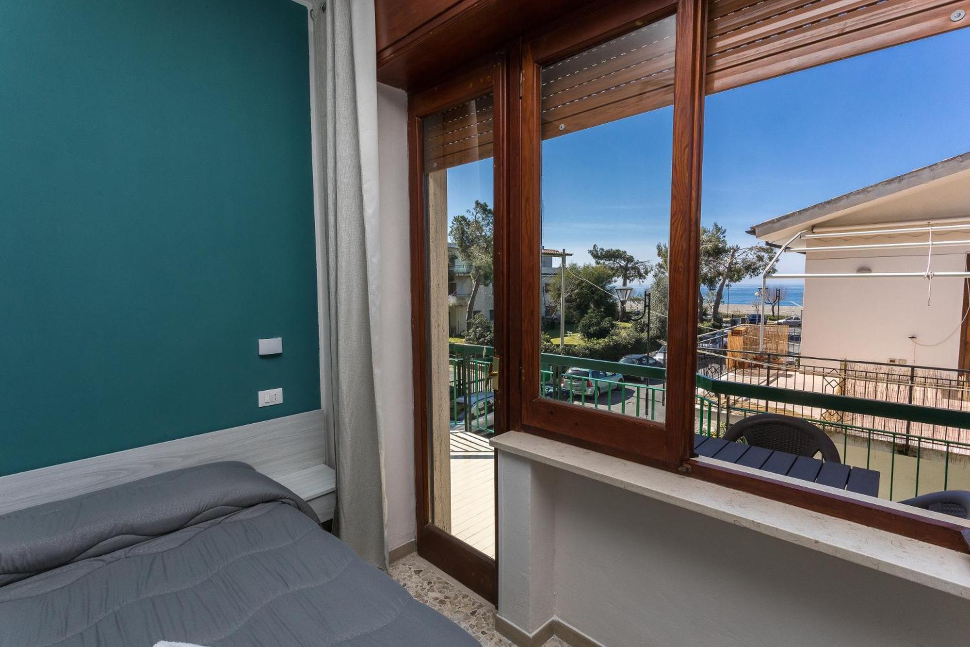 プラーイア・ア・マーレ Ad Un Passo Dal Mare Bed & Breakfast 部屋 写真